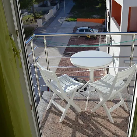 Apartment Mara Vodice