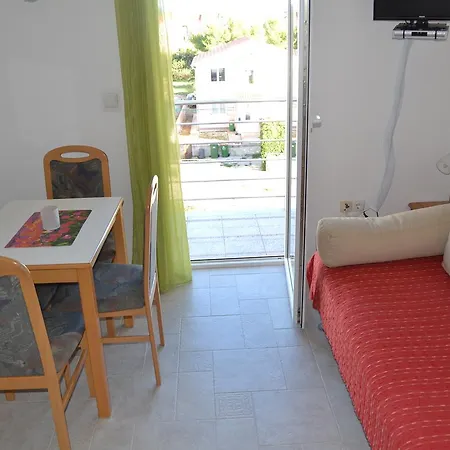 Apartment Mara *