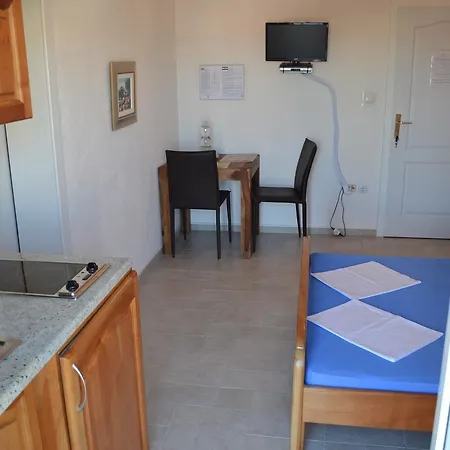 Apartment Mara *