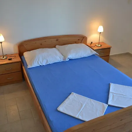 Mara Apartment *