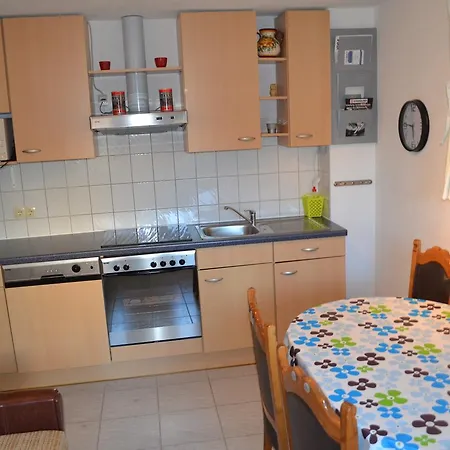 Mara Apartment *
