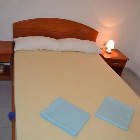 Mara Apartment *